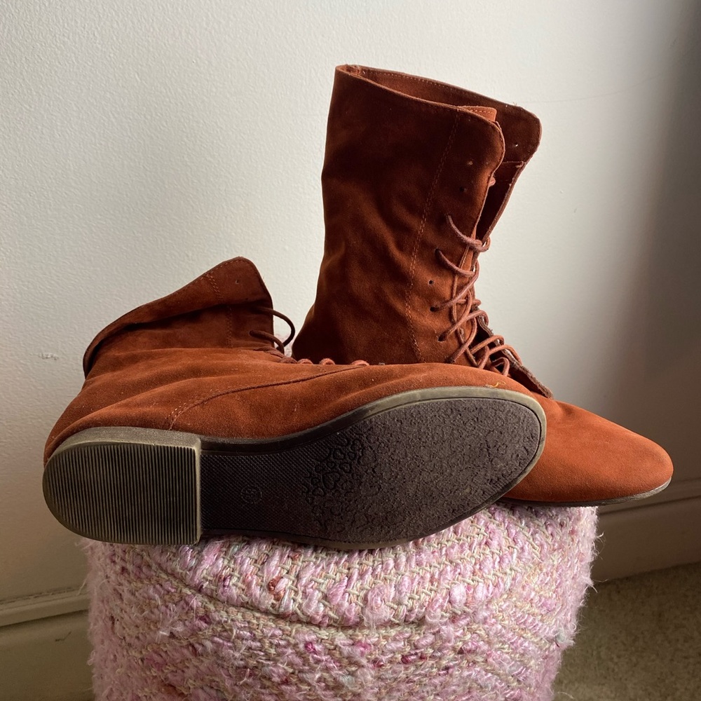 Breckelle’s Bootie